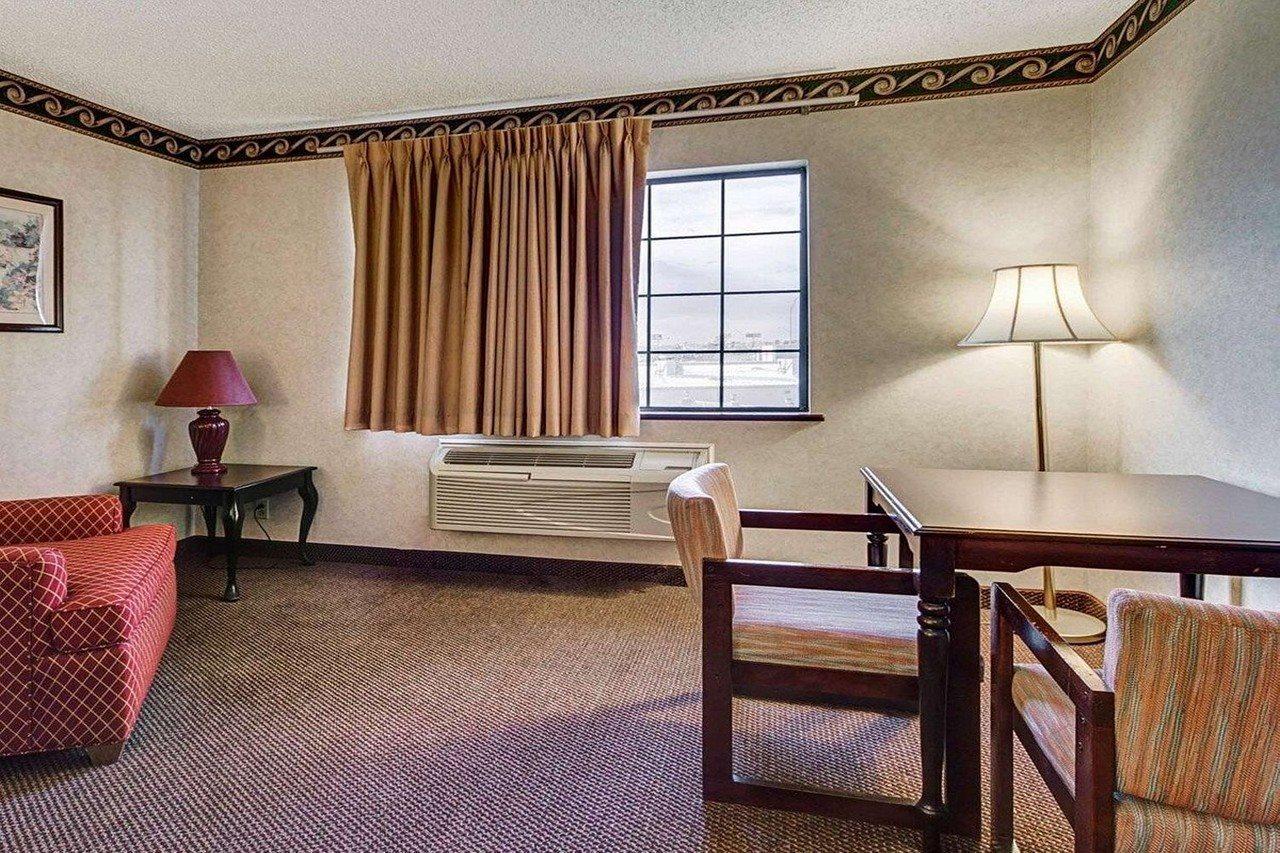 Econo Lodge Inn & Suites El Paso Extérieur photo