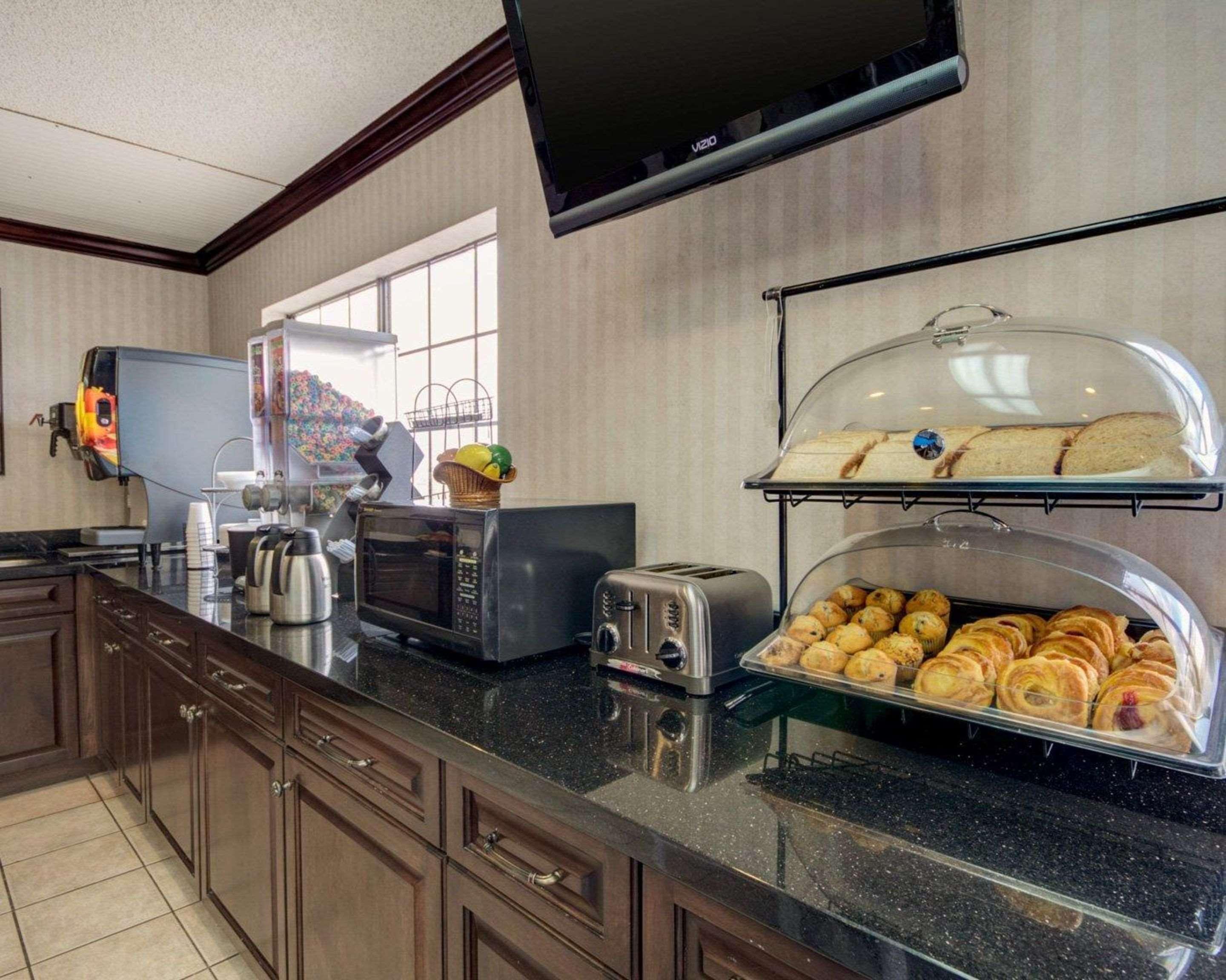 Econo Lodge Inn & Suites El Paso Extérieur photo