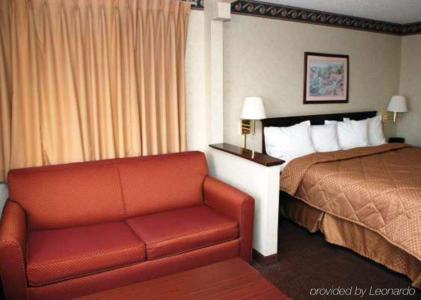 Econo Lodge Inn & Suites El Paso Chambre photo