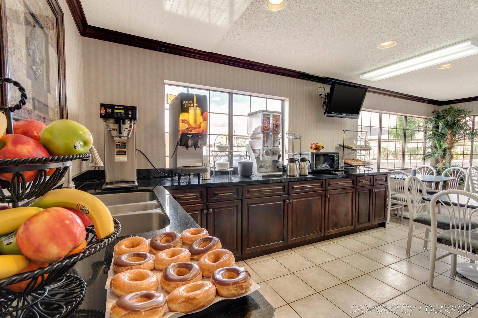Econo Lodge Inn & Suites El Paso Extérieur photo